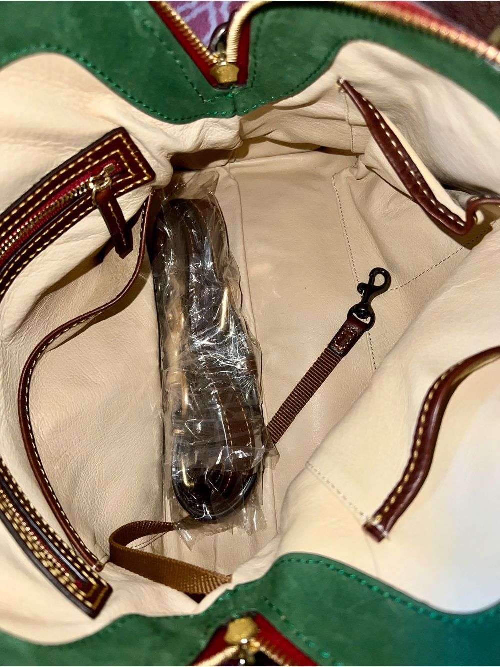 NWT, CHESTNUT Dooney & Bourke Florentine Leather Cameron Satchel - Picture 9 of 11